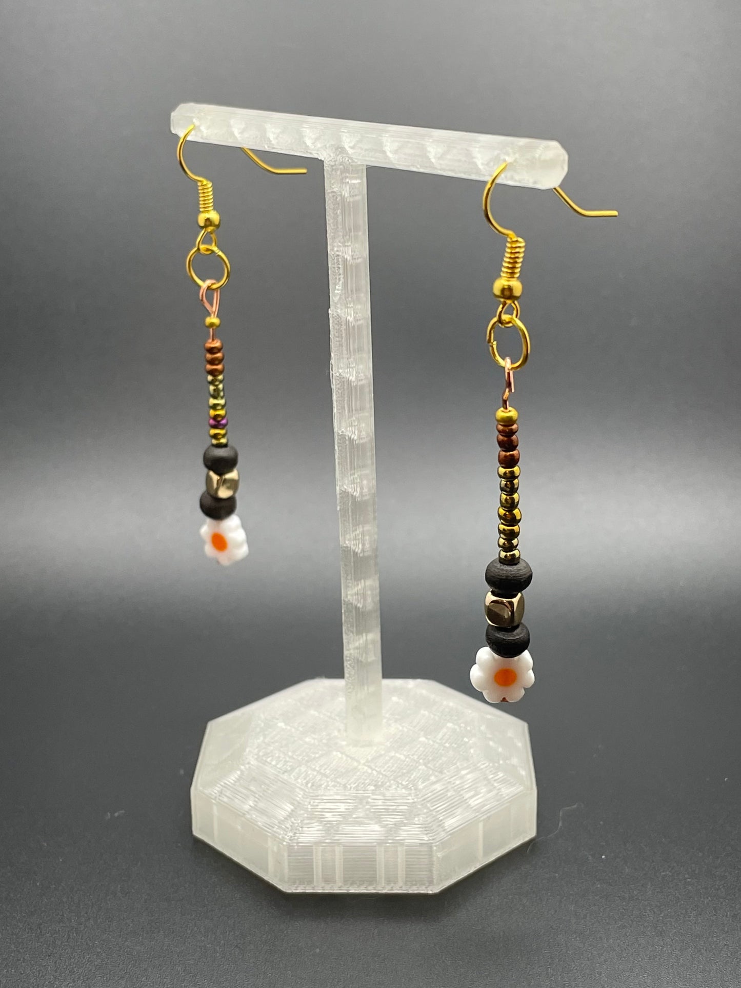 70's Daisy Earrings for Pierced Ears