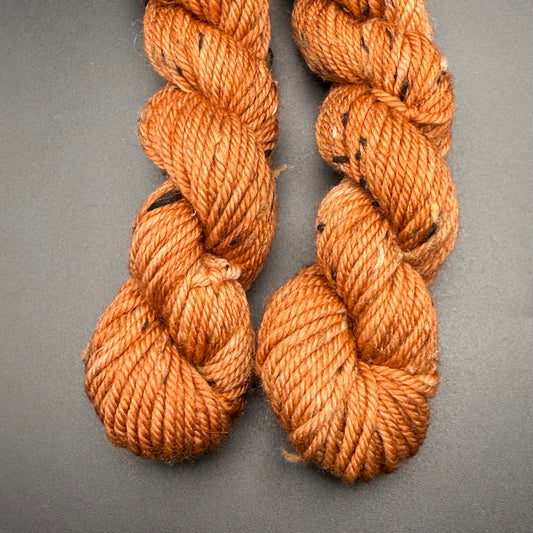 Minis: Ferrous Oxide on Merino Tweed DK